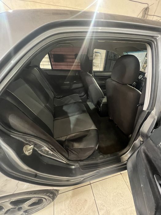 Продам Lancer 9 1.6 газ/бензин