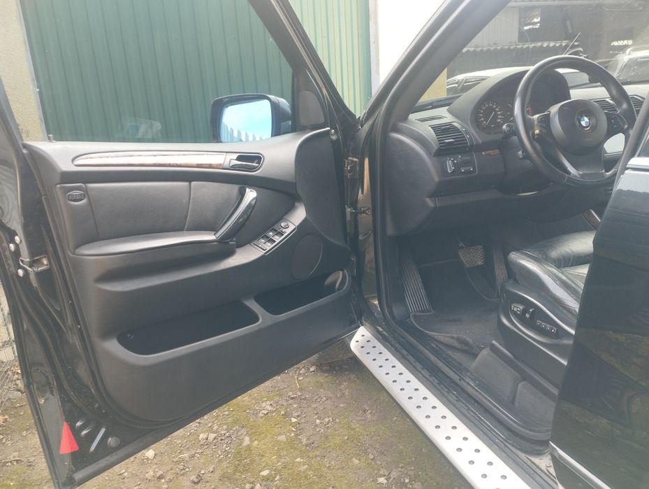 BMW X5 e53 2001 рік