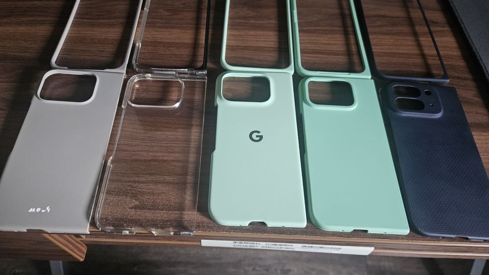 Продам защитные чехлы Google Pixel 9 Pro Fold  двойные  оригинал