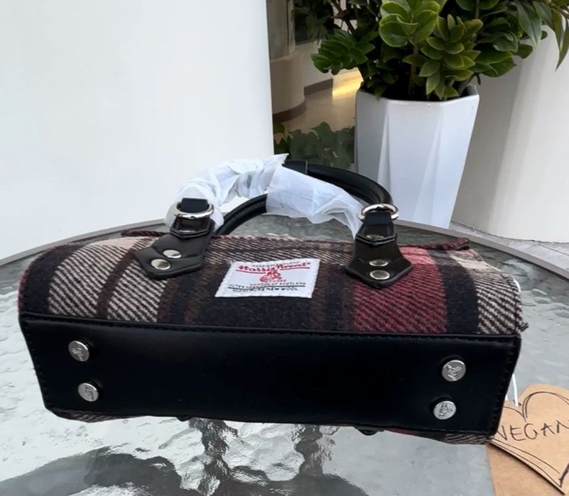 Сумка Vivienne Westwood Mini Bettina Tote Bag