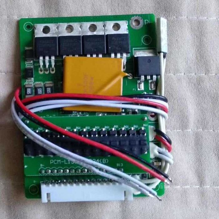 Плата BMS защиты акумулятора 48V 25A PCM-L13S25-B24 с балансиром
