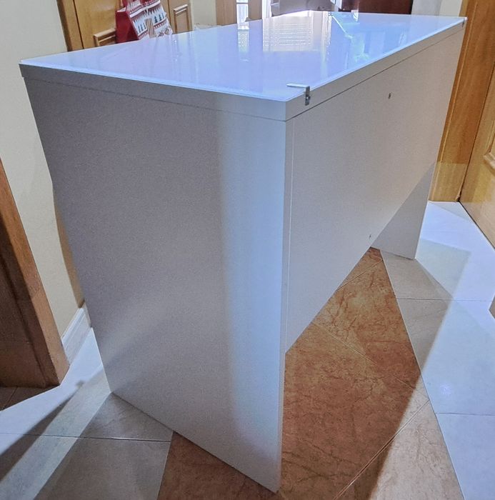 Tocador com gavetas da IKEA