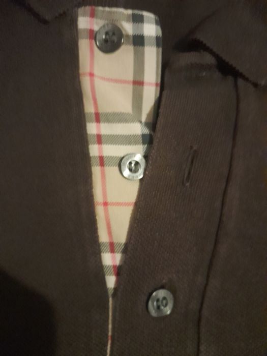 Polo Burberry original com descoloração