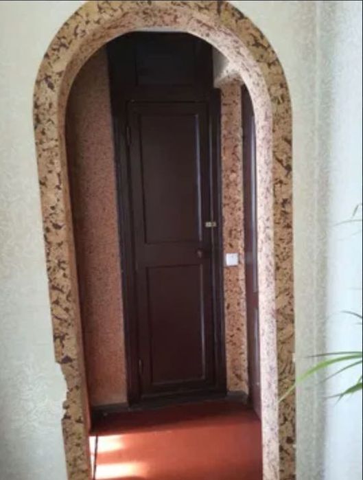 Продам 3к квартиру ул. Новоорловская 22 (район пр. Ивана Мазепы)