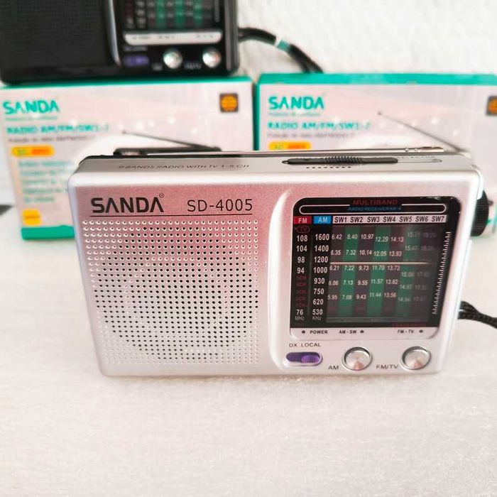Radio Sanda SD-4005 AM-FM-SW fones a pilhas