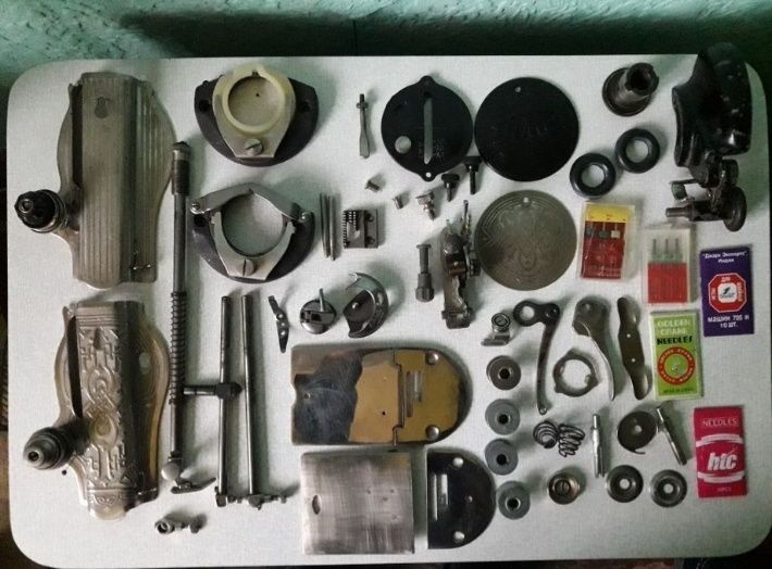 Запчасти швейных машин и оверлоков.