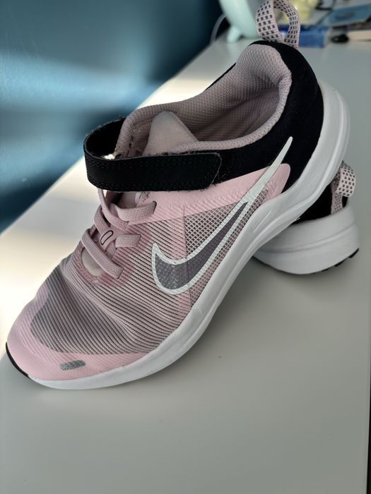 Buty Nike Performance rozm 34
