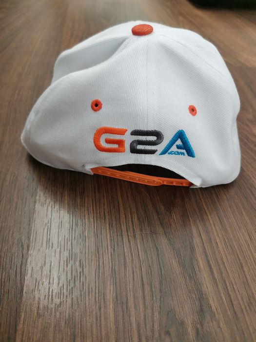 Czapka z daszkiem G2A nowa