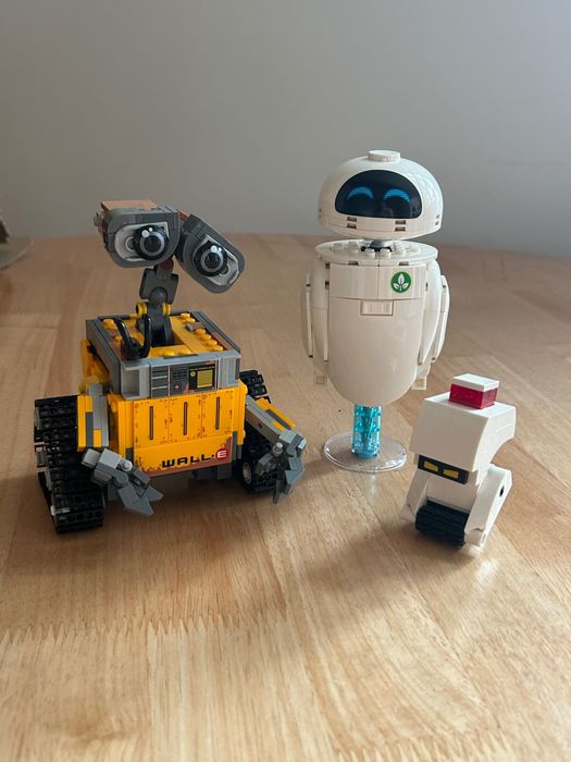 LEGO Disney 43279 WALL-E e EVE – Completo