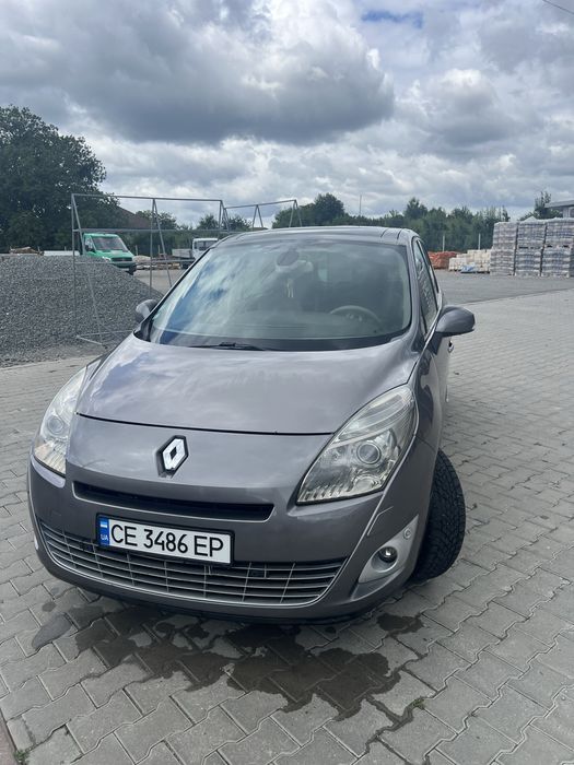Продам автомобіль Renault scenic 3
