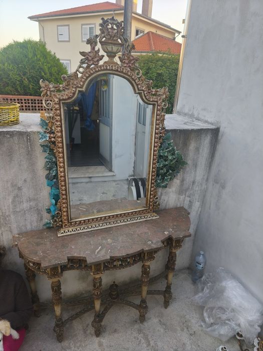 Consola entrada século XIX