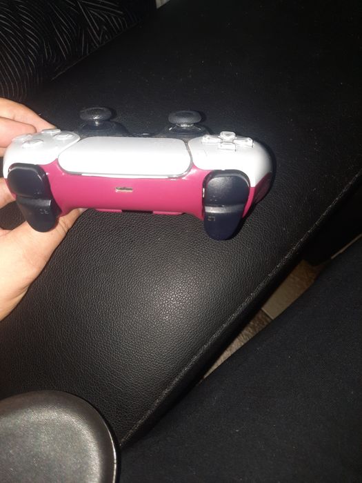 Comando ps5 com controladores