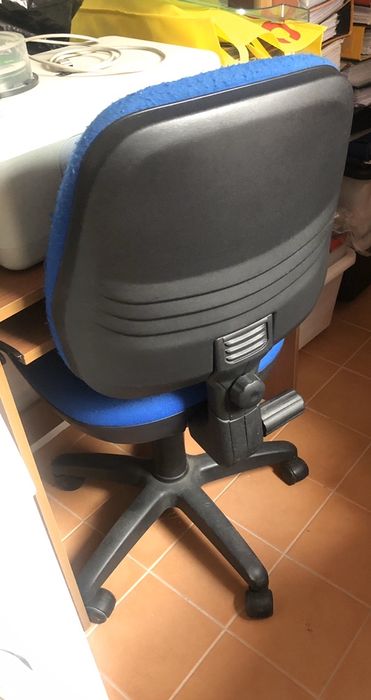 Secretaria e cadeira