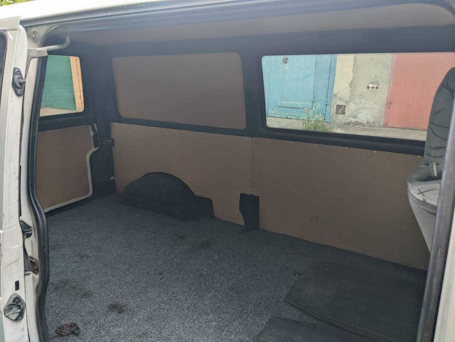 Volkswagen Transporter 2001 VIN WV1ZZZ70Z1X069122 фото оголошення 8 з 10