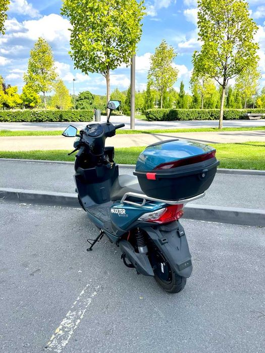 Электроскутер Maxxter NEOS 3