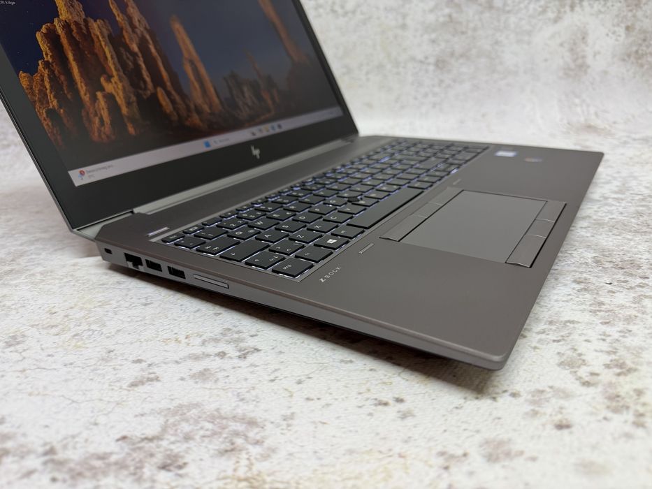 HP Zbook G6 / i9 9880H 4.8GHz/ 64GB DDR4/ 2TB SSD/ T1000 4GB/ 15.6 4K