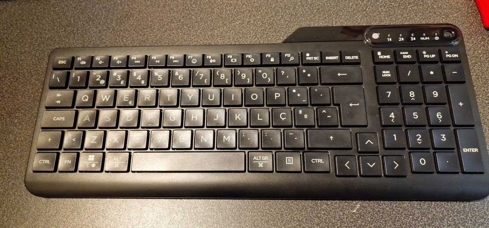 Teclado Bluetooth HP 460 multidevice novo