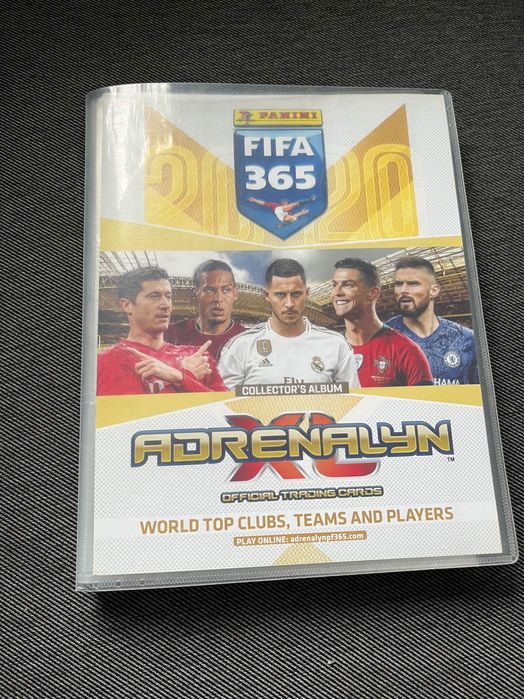 Album karty pilkarskie 2020 brakuje kilka kart