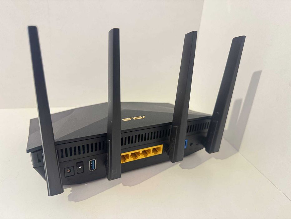 Роутер ASUS RT-AX5400 WiFi6 / AX5400 / 1 Гбіт/с / MESH