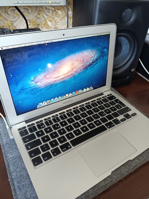 "Продам ноутбук MacBook Air !!!"