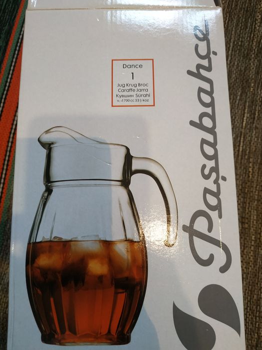 Глечик склянний новий