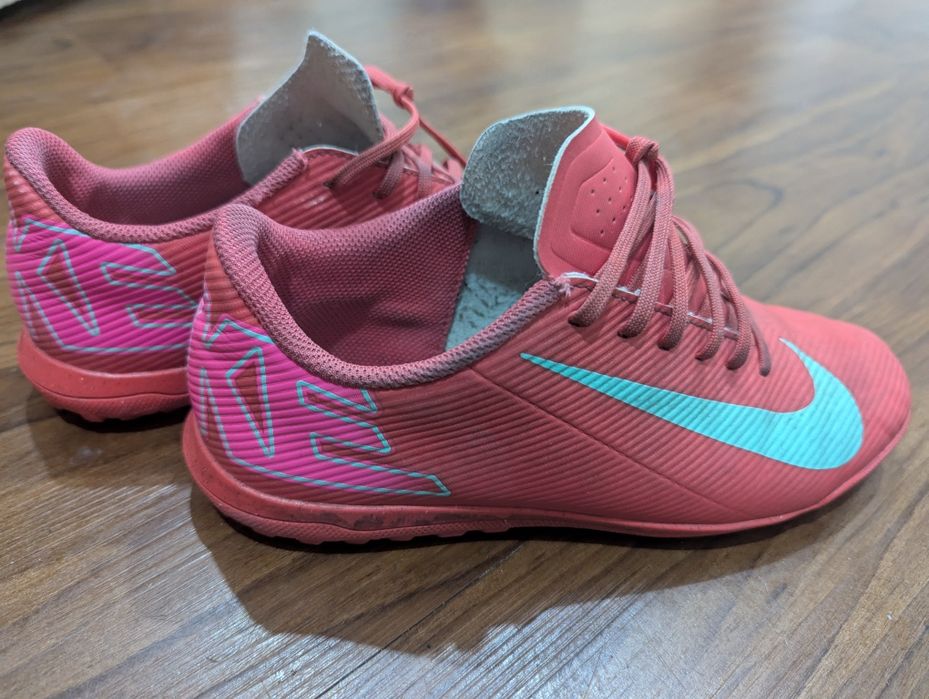 Сороконожки Nike Mercury 38.5