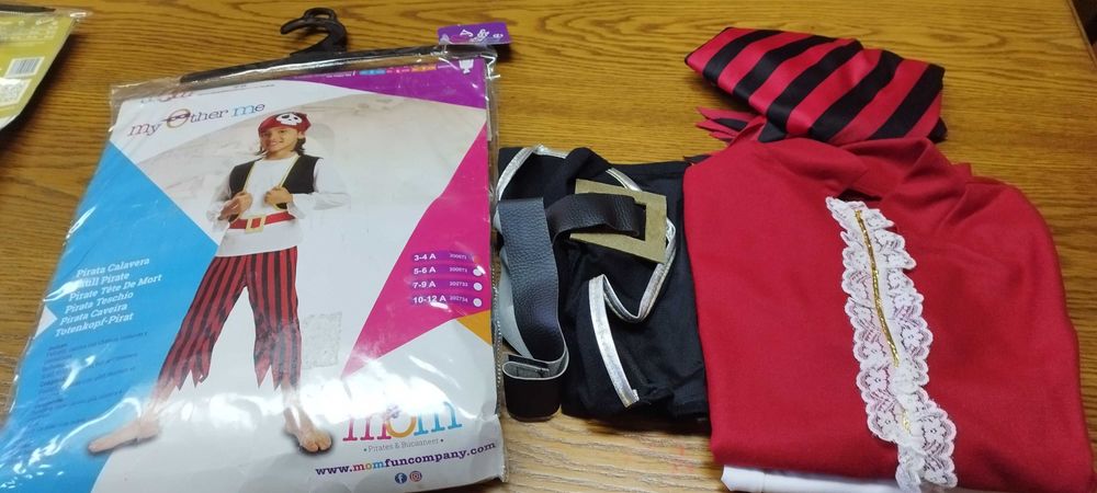 Fato de carnaval menino- pirata- 3/4 anos