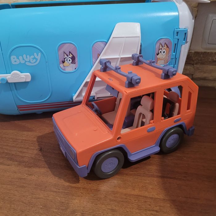 Ігровий набір Bluey 3-в-1 трансформований літак Блуї.