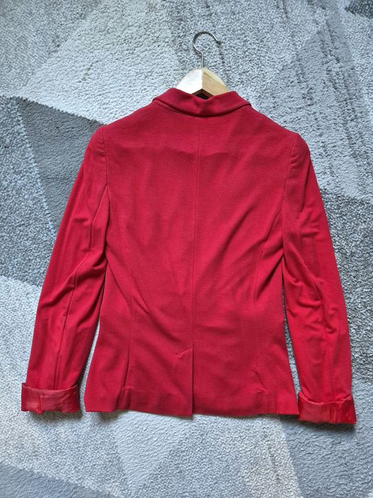 Czerwona marynarka z wiskozy damska Orsay 34 stan dobry