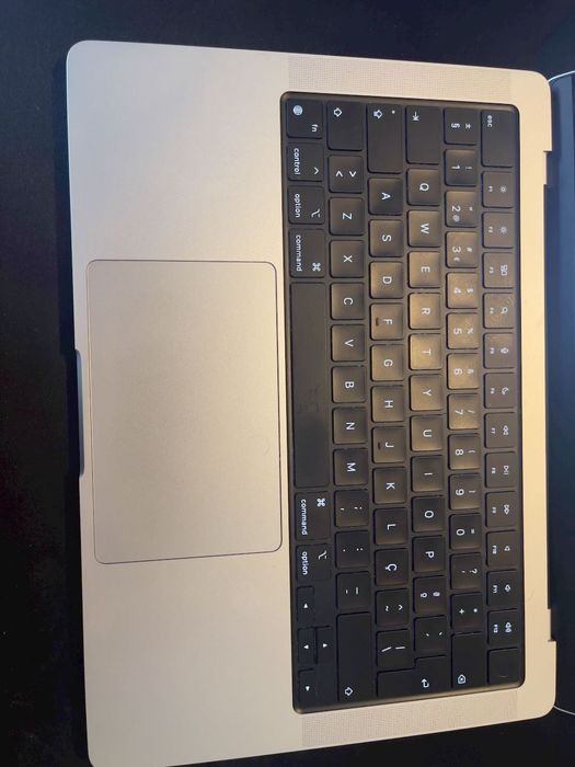 MacBook Pro 14 M1 Pro 16GB