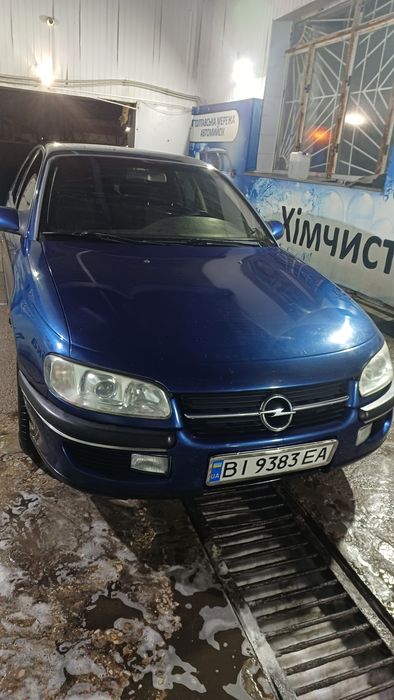 OPEL OMEGA B (седан)