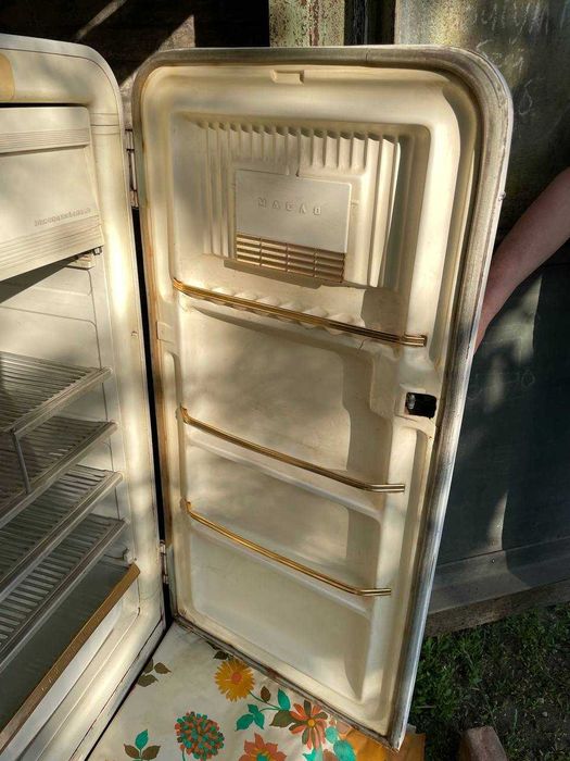 Продам холодильник ЗИЛ
