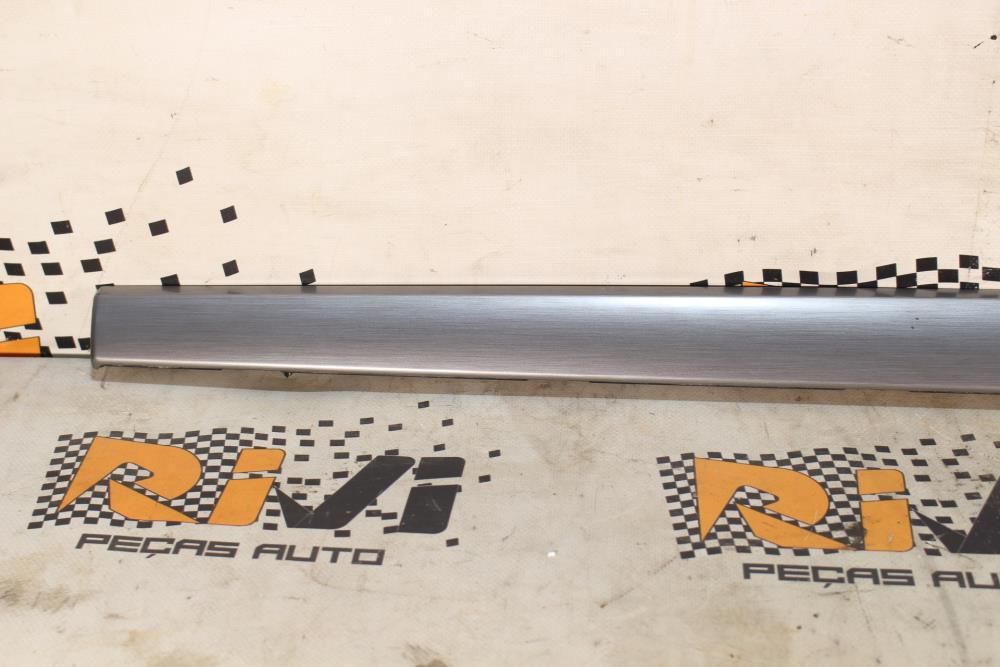 Conjunto de frisos VOLKSWAGEN Passat (3G2, CB2)