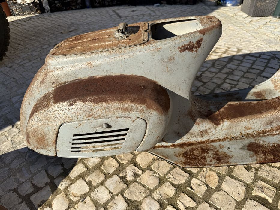 Vespa 50s tampa pequena