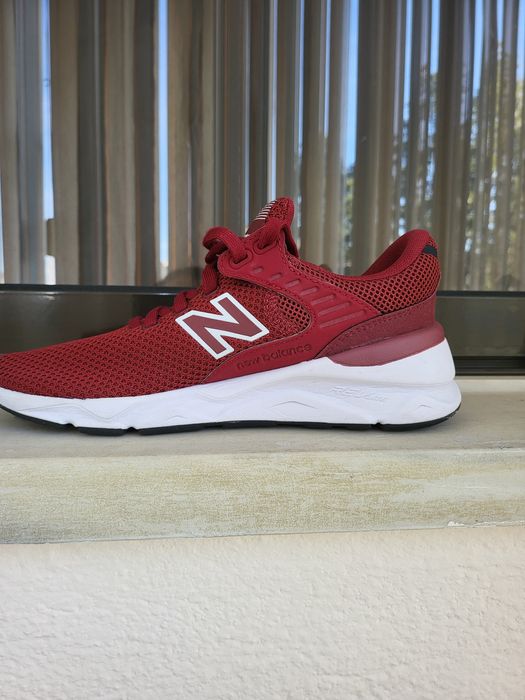 Ténis New Balance bordeaux unisexo
