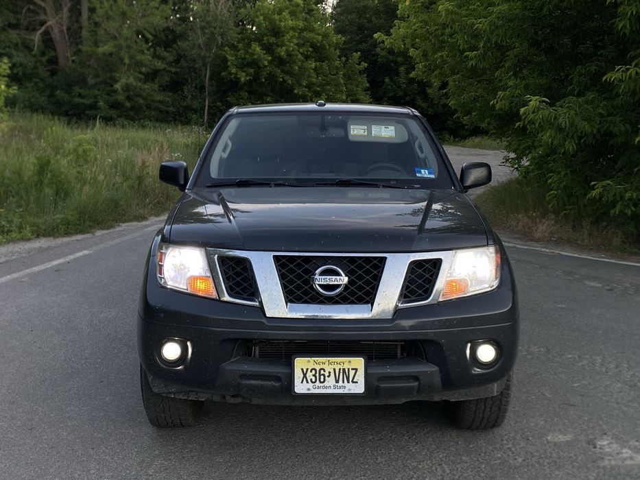 Nissan Frontier SV 4x4