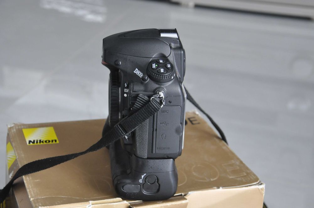 Nikon D800E + Grip MB-D12 MIGAWKA 11624