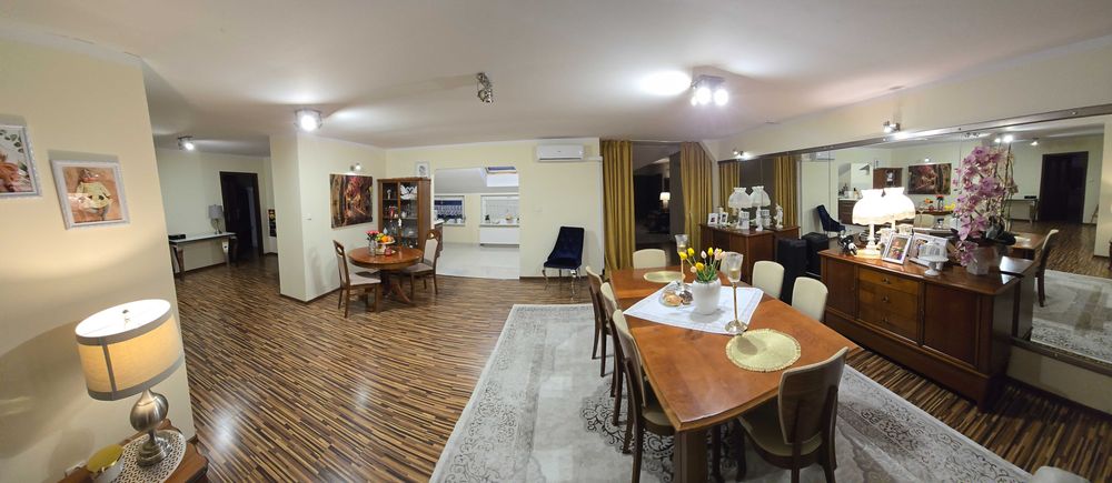 Przestronne 4 pokojowe mieszkanie z klimatyzacją