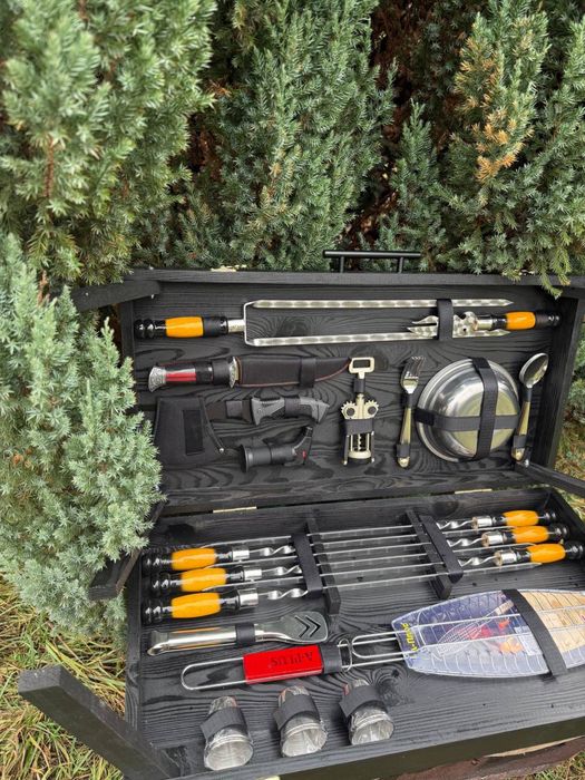 Набор шампуров на подарок мужчине в деревянном кейсе