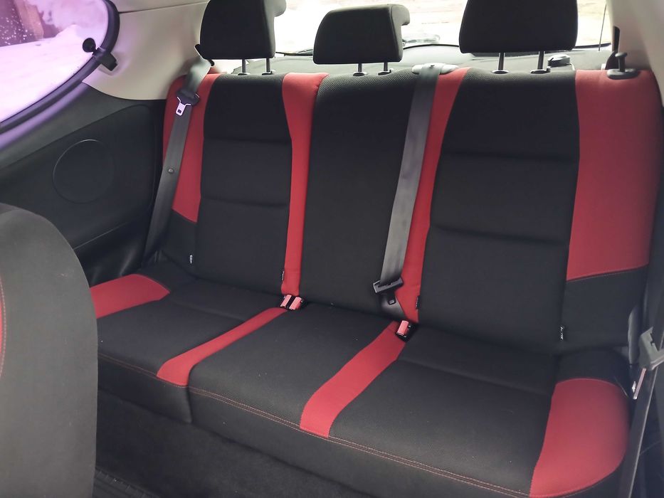 Sliczny Peugot 1.4 oplaty 2027