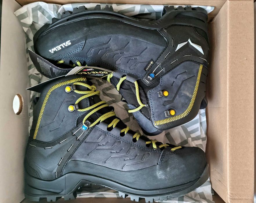 Buty Salewa Rapace GTX - night black/kamille Rozmiar 42 (27 cm)