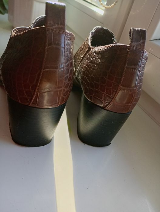 Półbuty kowbojki damskie 37 Catwalk