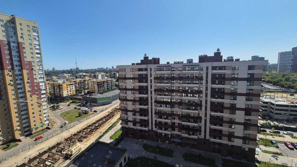 Продаж!!! 3 кімнатна квартира ЖК Варшавський 2