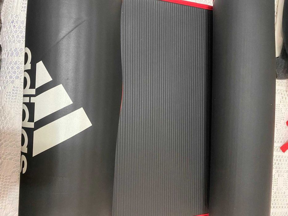 Tapete de treino Adidas64365230953857124