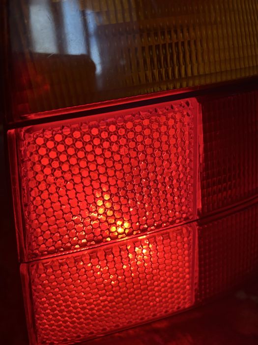 Стоп сигналы е34 задние фары стопы