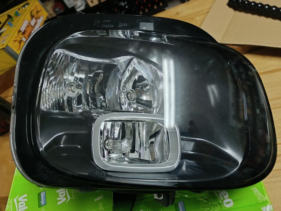 Farol óptica citroen c3 airctoss lado direito