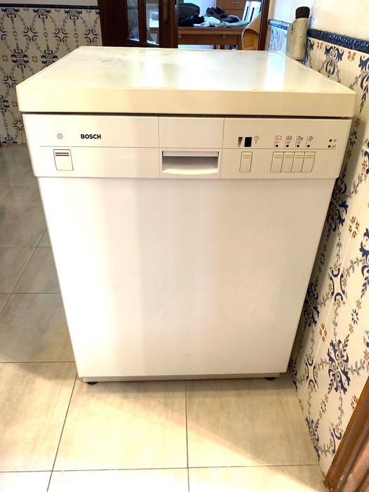 Lava‑loiça Bosch – Para Peças ou Reparo