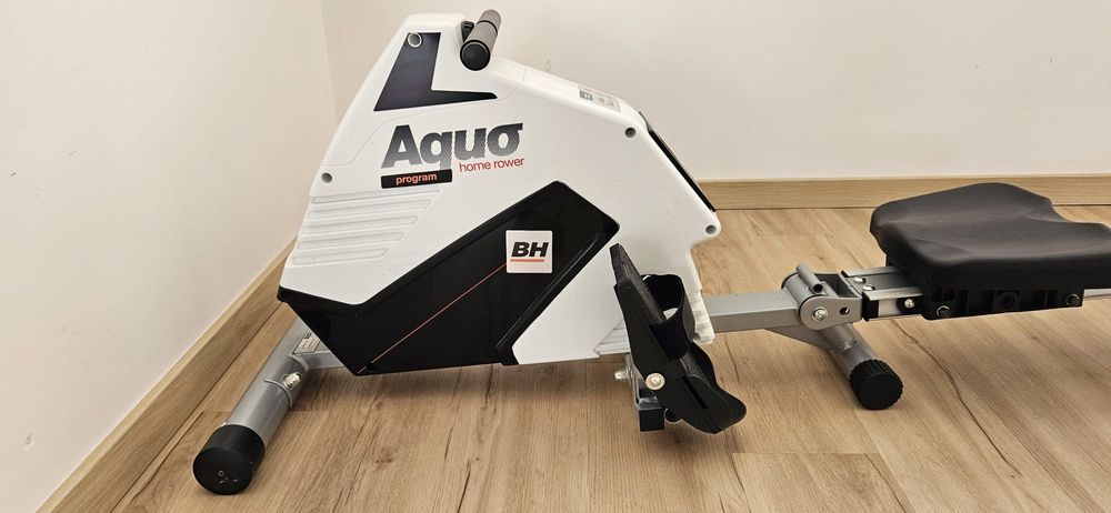 Maquina de Remo dobrável BH AQUO