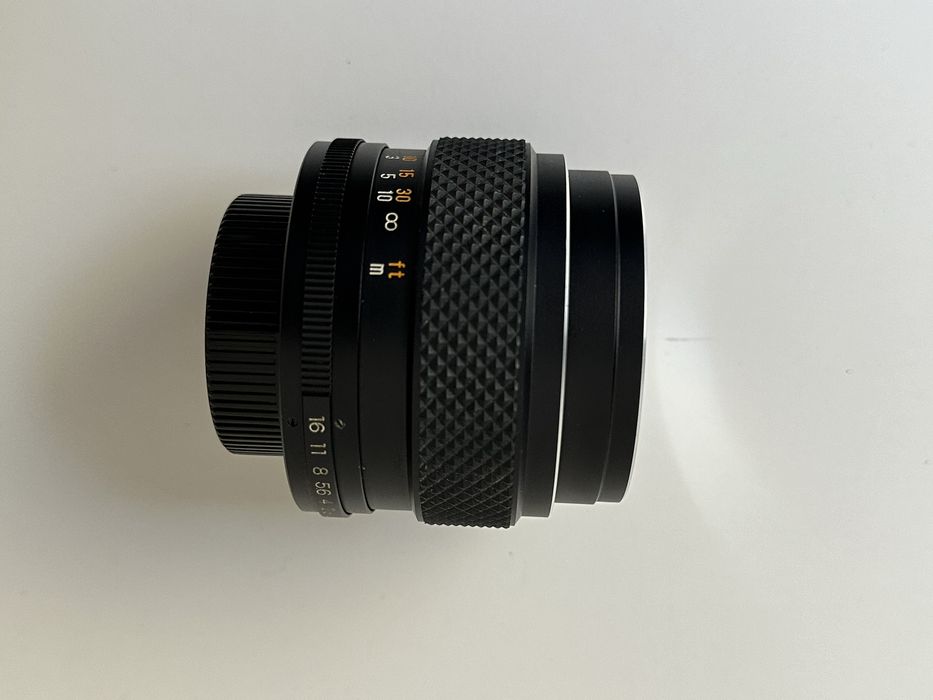 Lente Vintage Yashica Yashinon Tomioka DS-M f/1.2 55mm M42