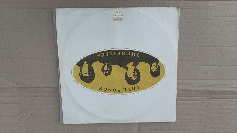 Beatles, винтажный альбом из двух пластинок , студия Балкантон